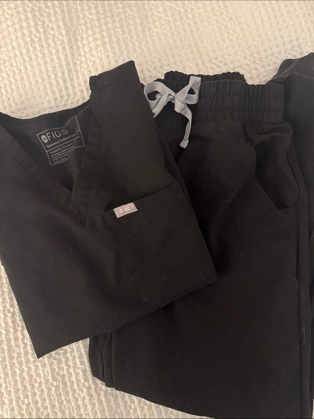 FIGS Set Black Catarina Zamora